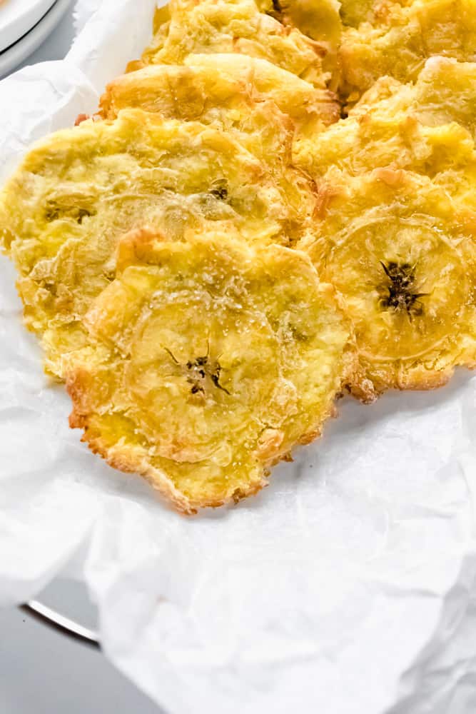 air fryer tostones in a basket