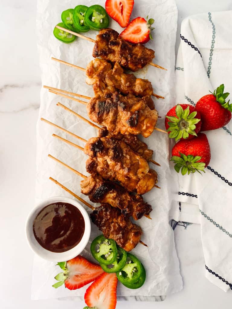 strawberry bbq chicken skewers