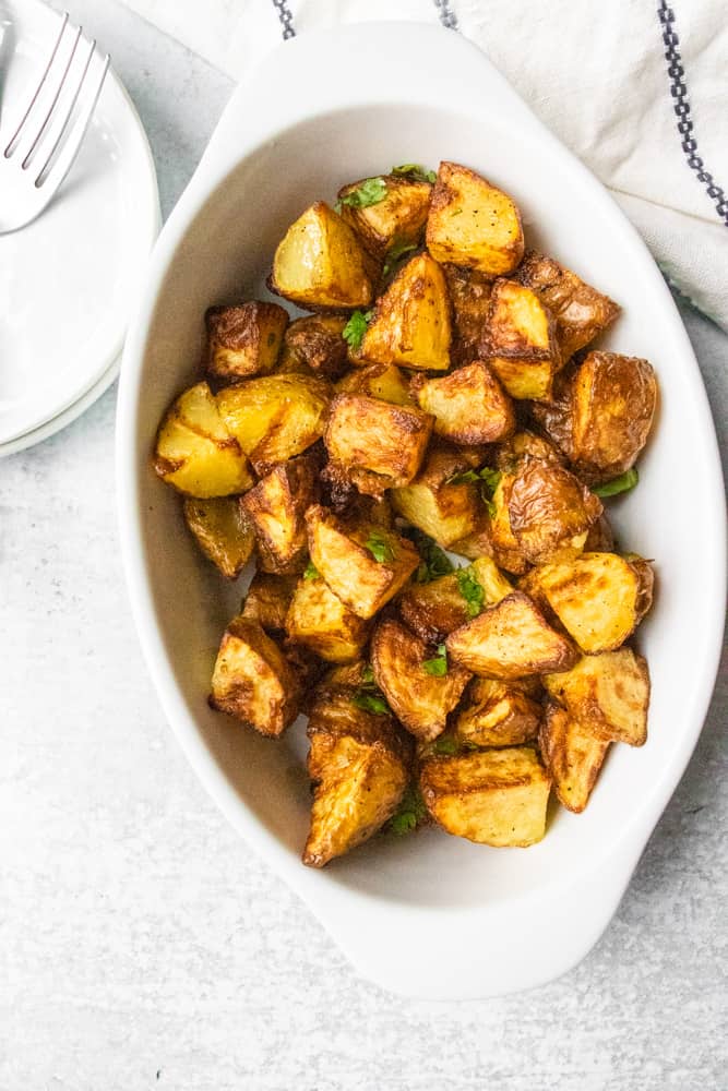 air fryer home fries in a serving dish