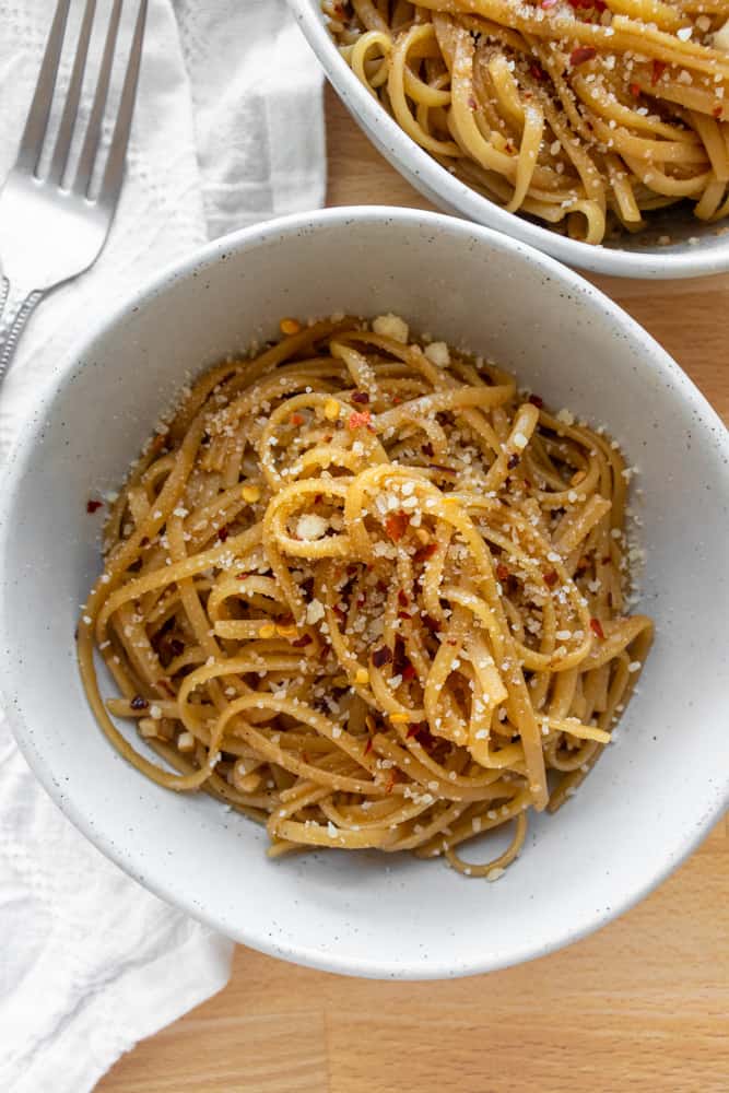 up close shot of spicy garlic linguine in a bowl