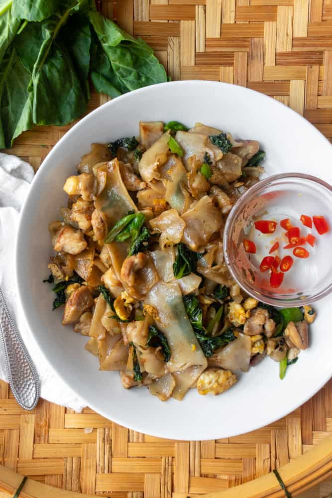 pad-see-ew-thai-stir-fry-noodles-a-dash-of-dolly